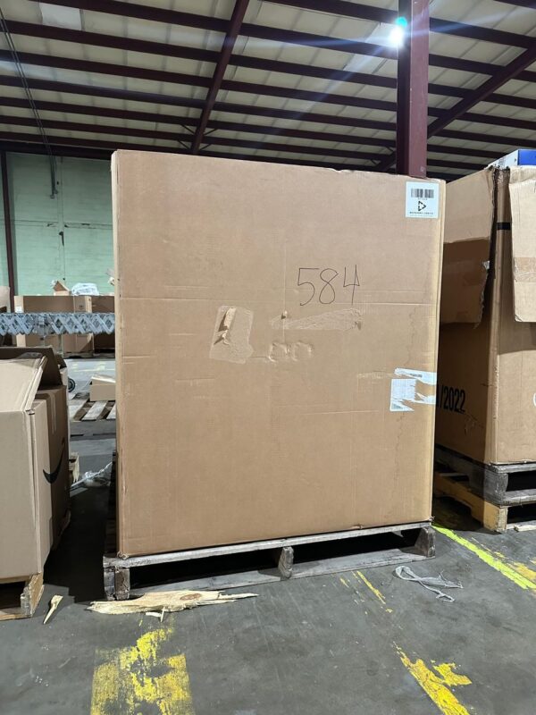 Tents & Camp Houses Liquidation Pallets - Image 4