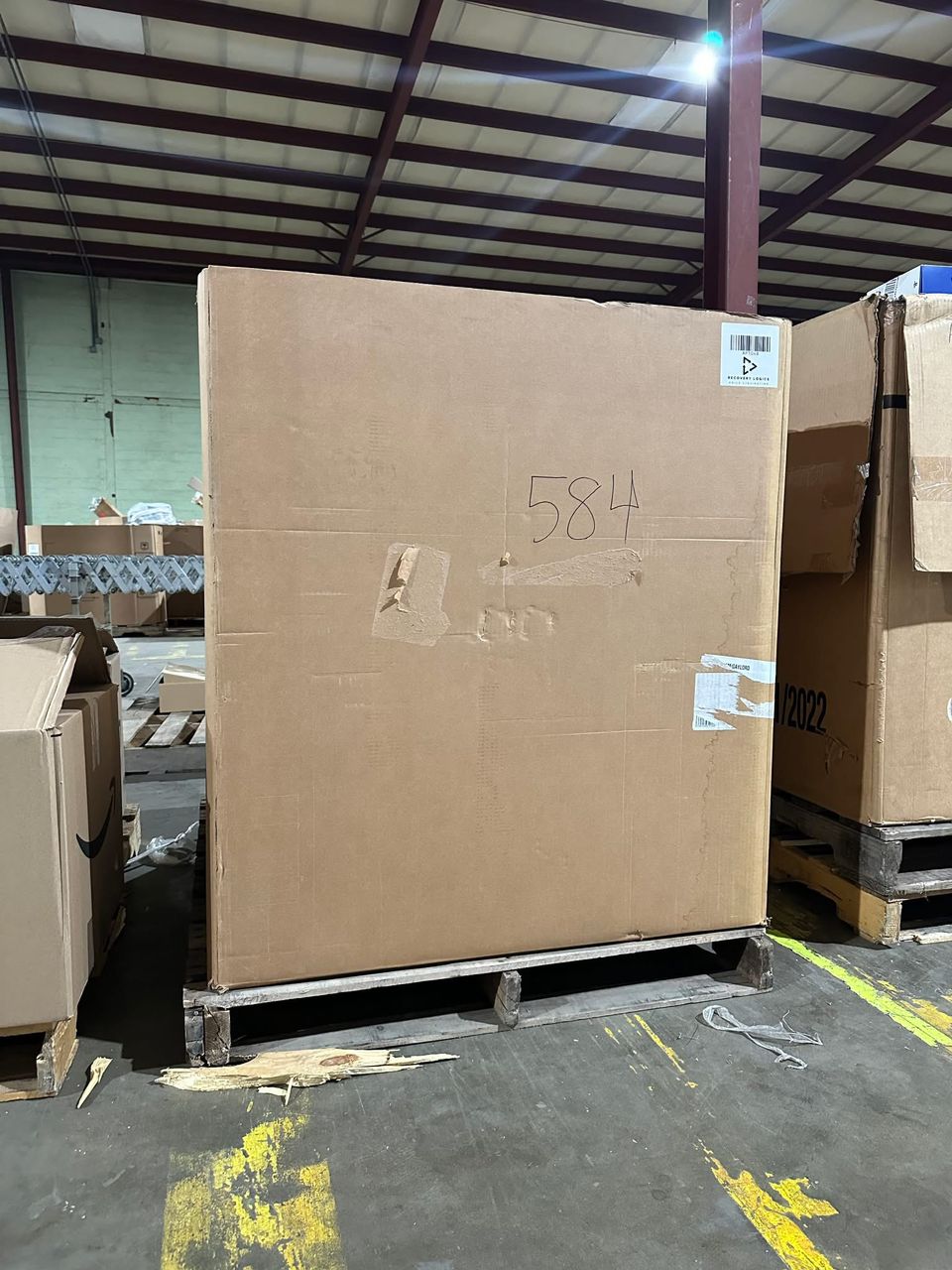Tents & Camp Houses Liquidation Pallets - Image 4