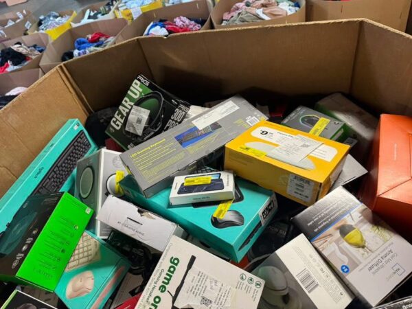 Electronics Liquidation Pallets - Image 4