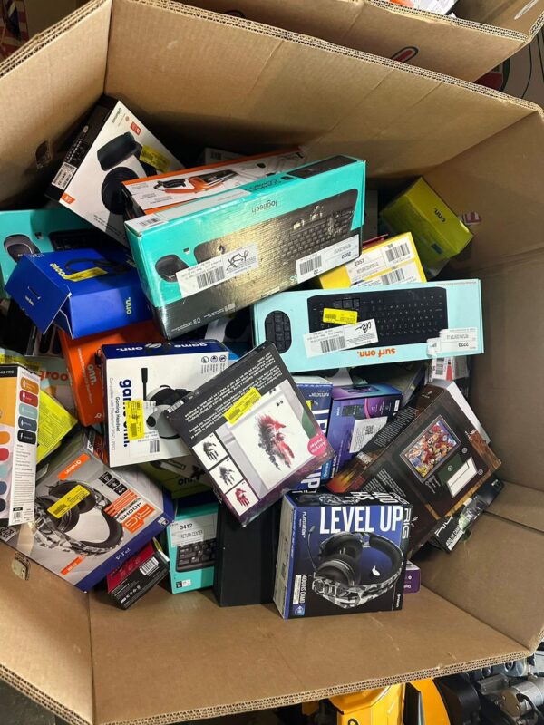 Electronics Liquidation Pallets - Image 7