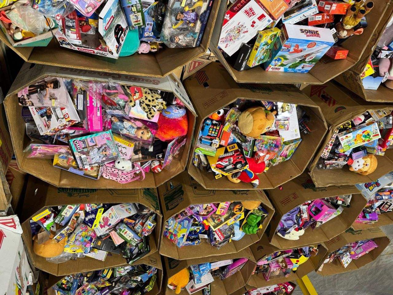 Target Toys Liquidation Pallets - Image 4
