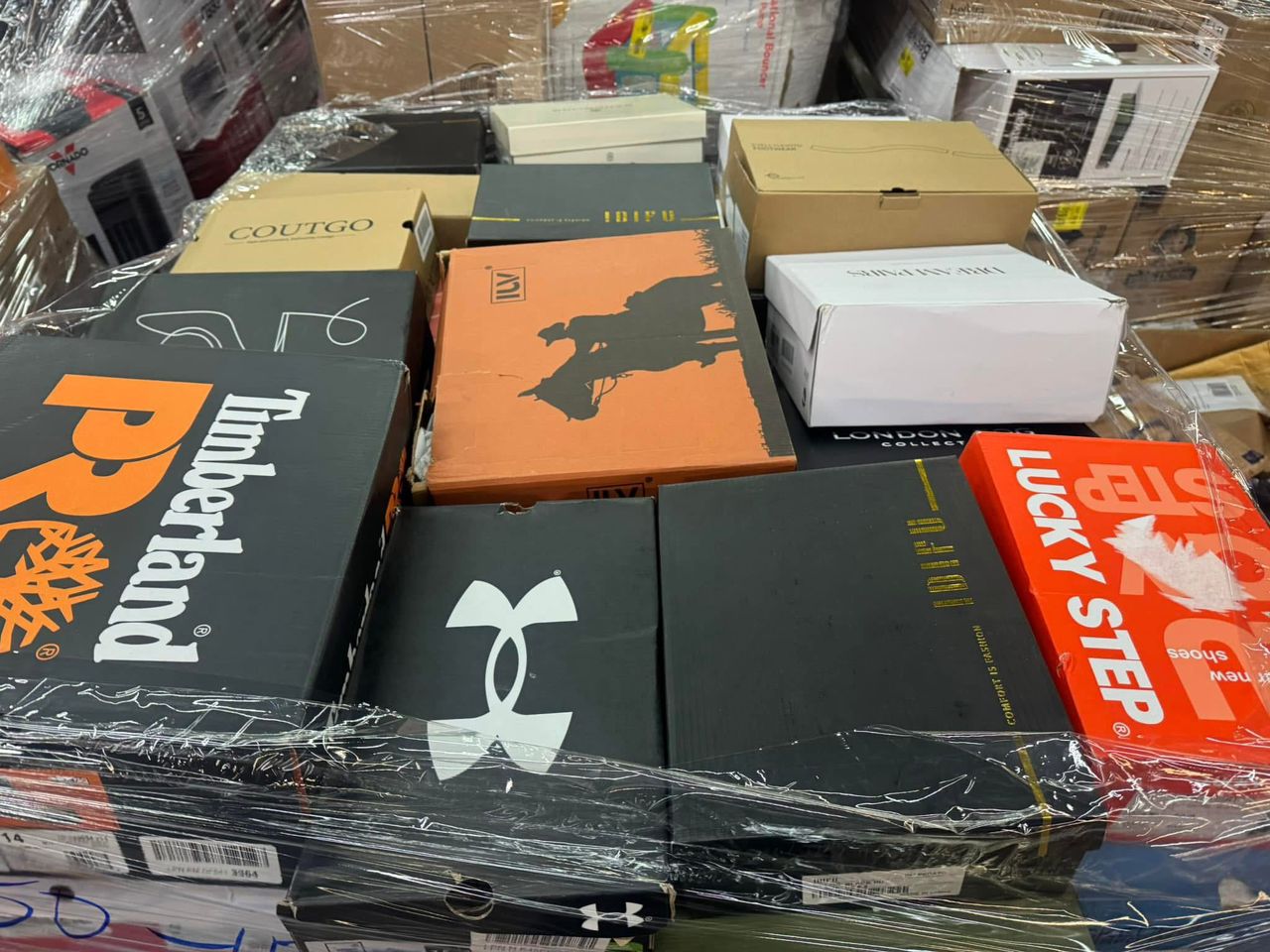 Shoe Liquidation Pallets - Image 2