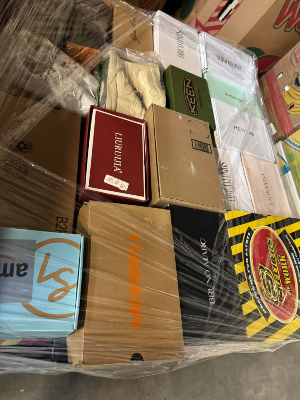 Shoe Liquidation Pallets - Image 7
