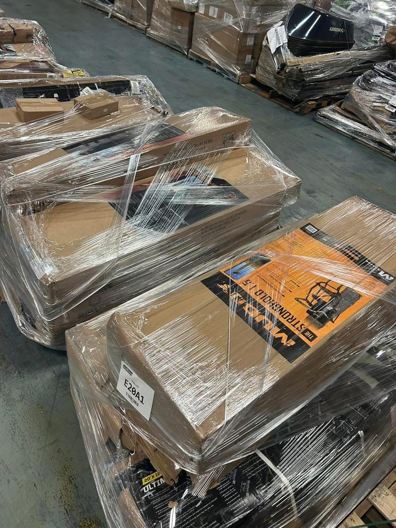 Hunting Ladder Tree Stand Liquidation Pallets  - Image 10